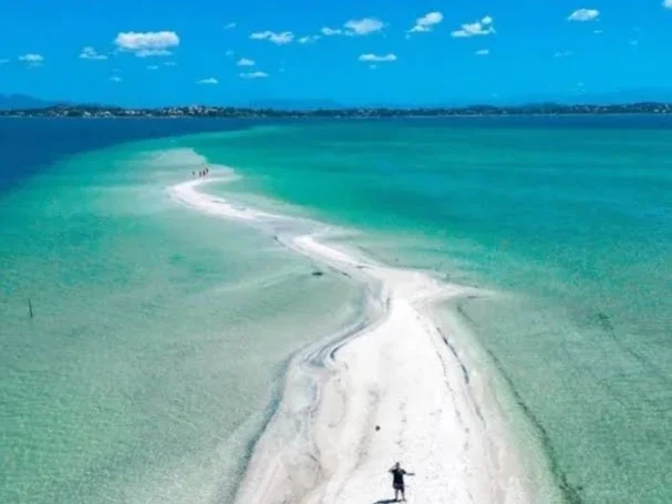 Arubinha e Praia do Siqueira